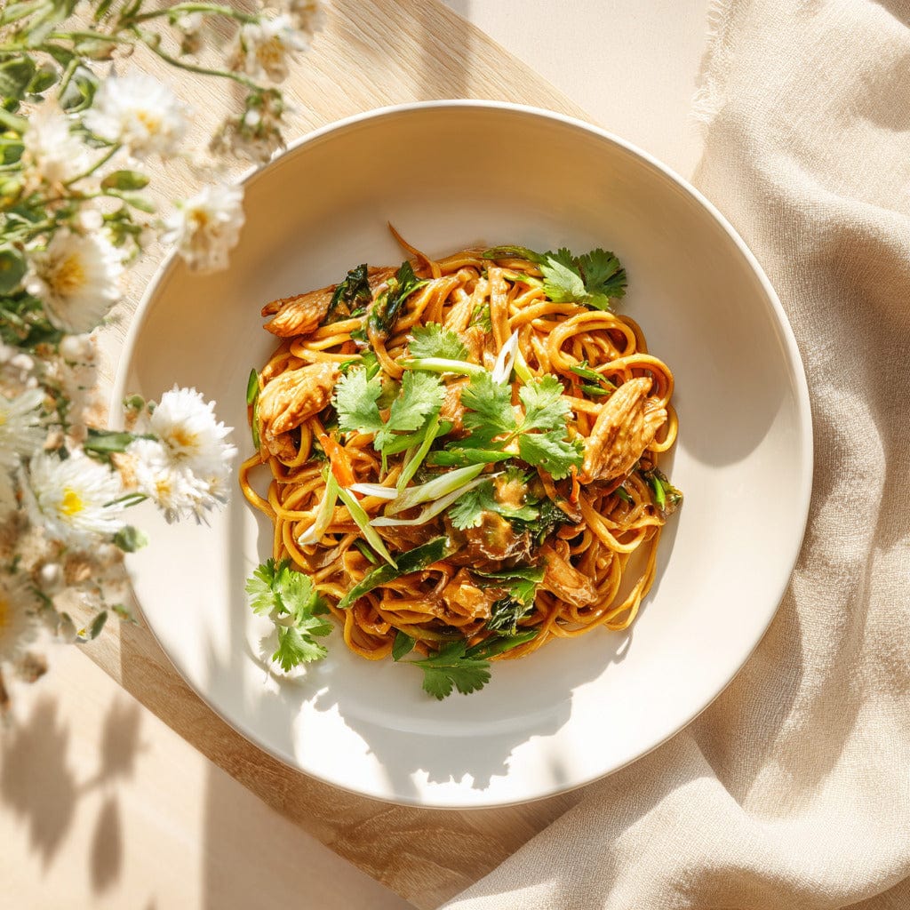 easyChef Pro Flavor-Packed Spicy Peanut Chicken Noodles