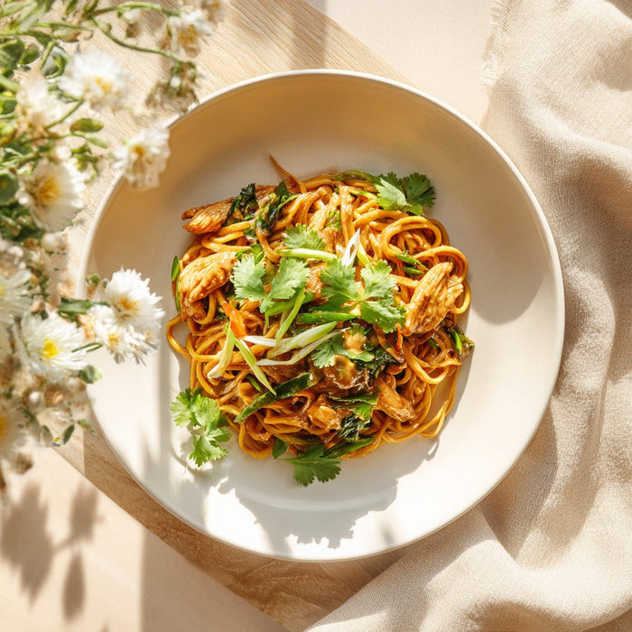easyChef Pro Flavor-Packed Spicy Peanut Chicken Noodles
