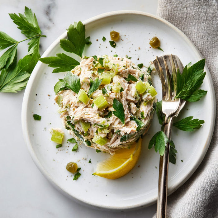 easyChef Pro Refreshing Lemon Tuna Salad with Crunchy Celery and Sweet Pickle Relish