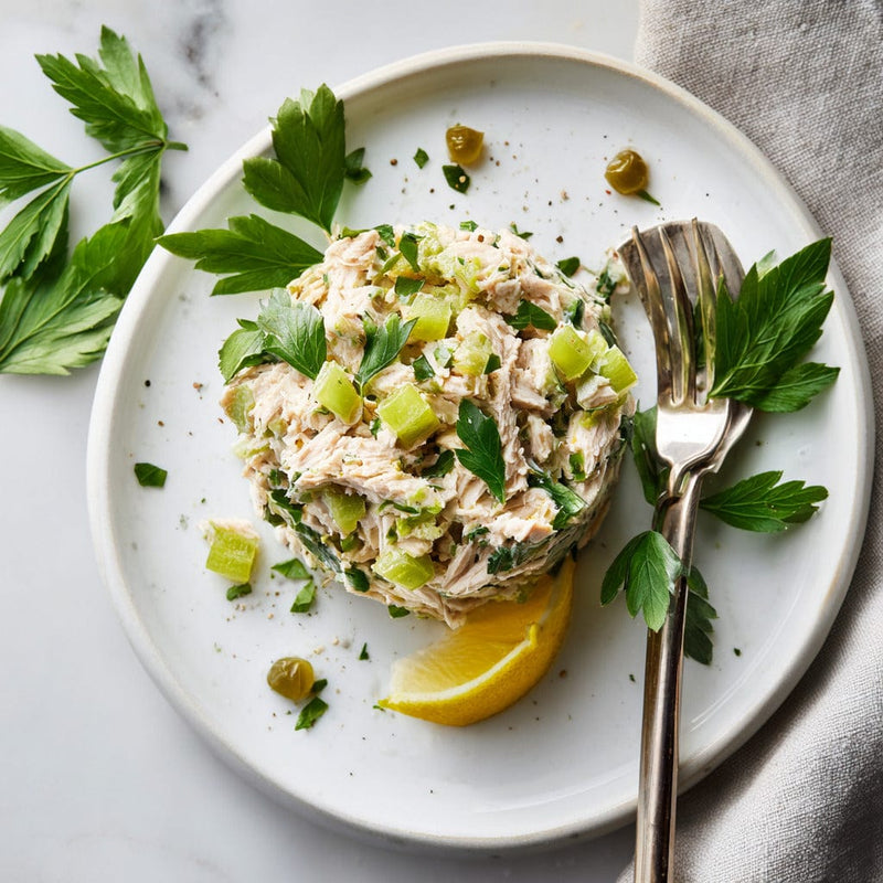easyChef Pro Refreshing Lemon Tuna Salad with Crunchy Celery and Sweet Pickle Relish