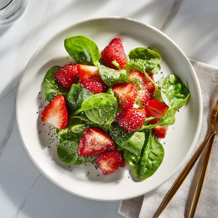 easyChef Pro Refreshing Spinach Strawberry Salad with Poppy Seed Dressing