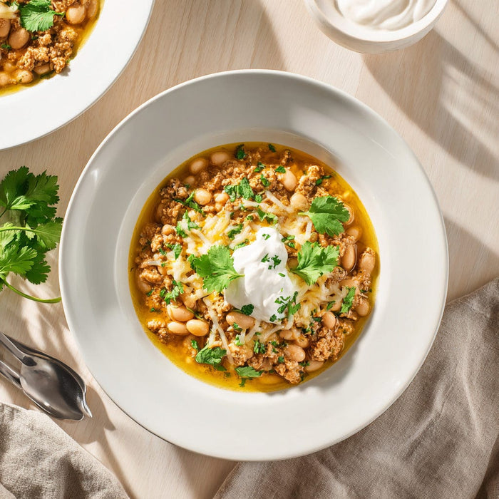 easyChef Pro Spiced Turkey White Chili with Creamy Cannellini Beans